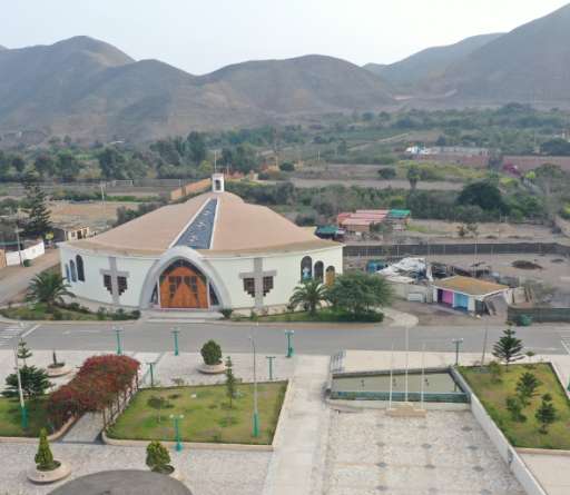 Find Features - Find - Buildings in San Antonio Padua - Peru (1) HOT