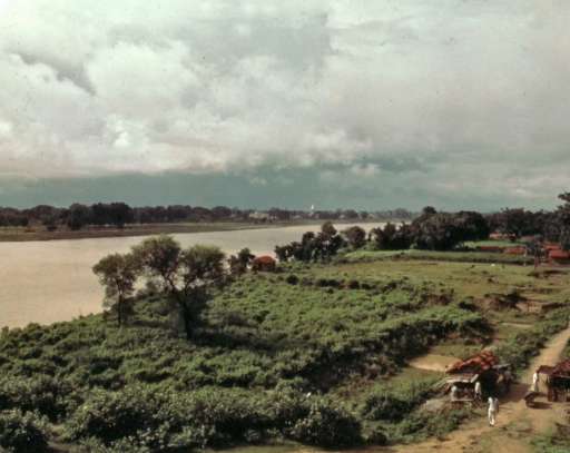 Find Features - Find - Buildings for Women’s Mobility and Access - West Bengal - India (7) HOT