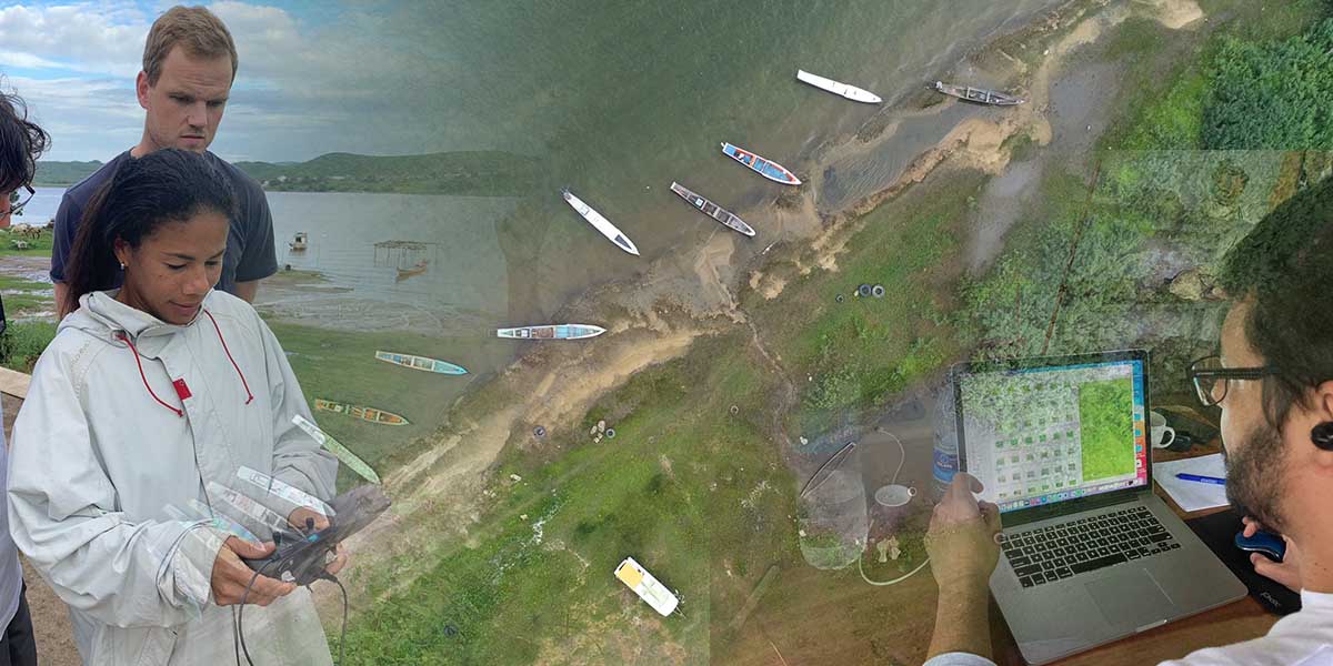 Find Features - Flood Risk in Lower São Francisco River Area - Brazil (1) Canoa de Tolda