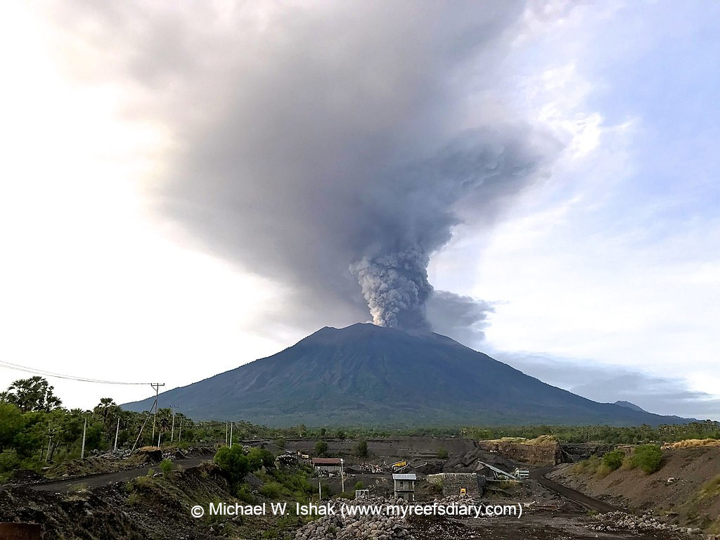 Compare Dates - Change Detection Mount Agung - Bali, Indonesia (1) Open Knowledge Kit