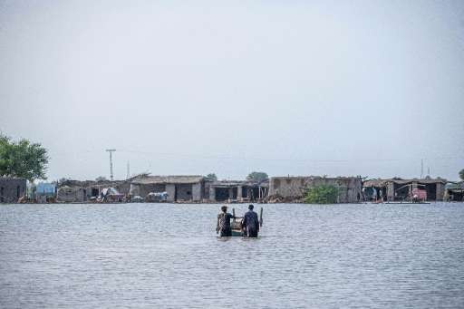 Find Features - Flood Response AAli Abad - Pakistan (3) HOT